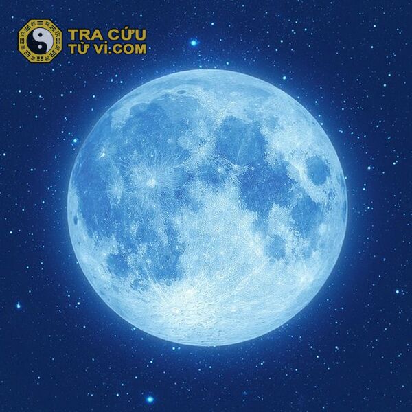 Thái Âm tượng trưng cho Mặt Trăng, mang tính chất nữ, nhẹ nhàng, uyển chuyển