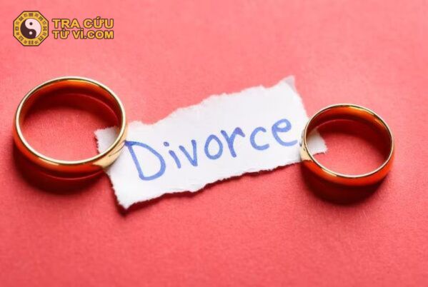 Gặp sát tinh như Thiên Hình, Thiên Kiếp, Thiên Hư, Thiên Hao: Hình khắc trong hôn nhân, dễ xảy ra ly hôn